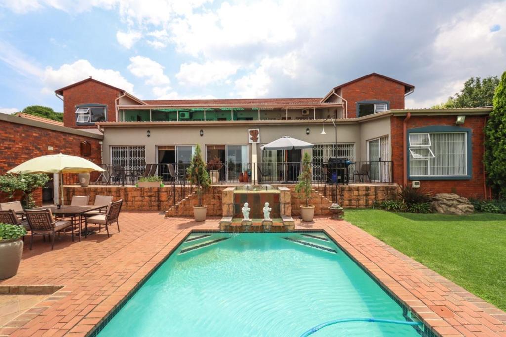 The Lakehouse Guest House Brakpan Vliegveld Exterior foto